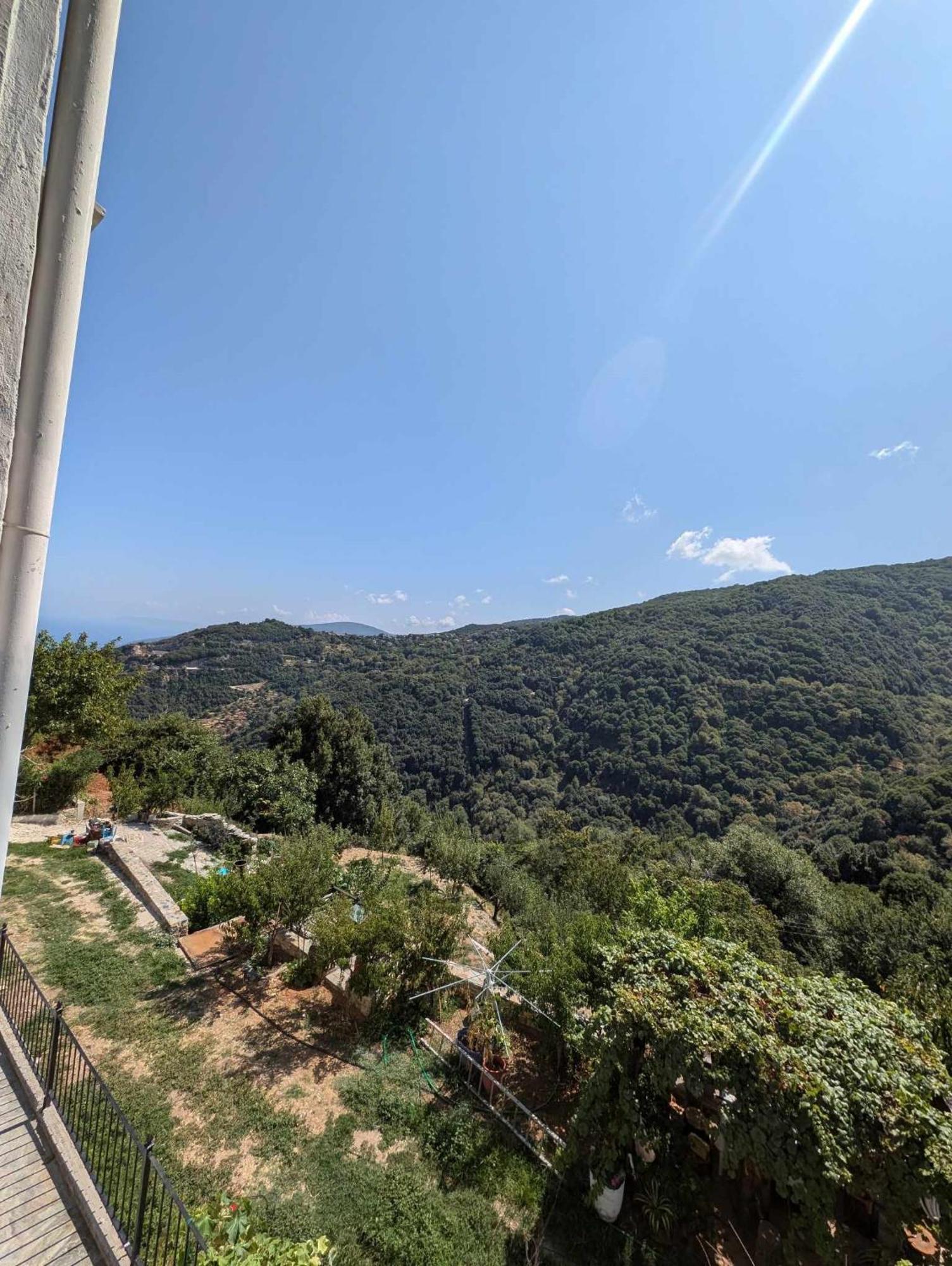 μπαλκόνι του αιγαίου/ Aegean Balcony Apartment Tsagarada