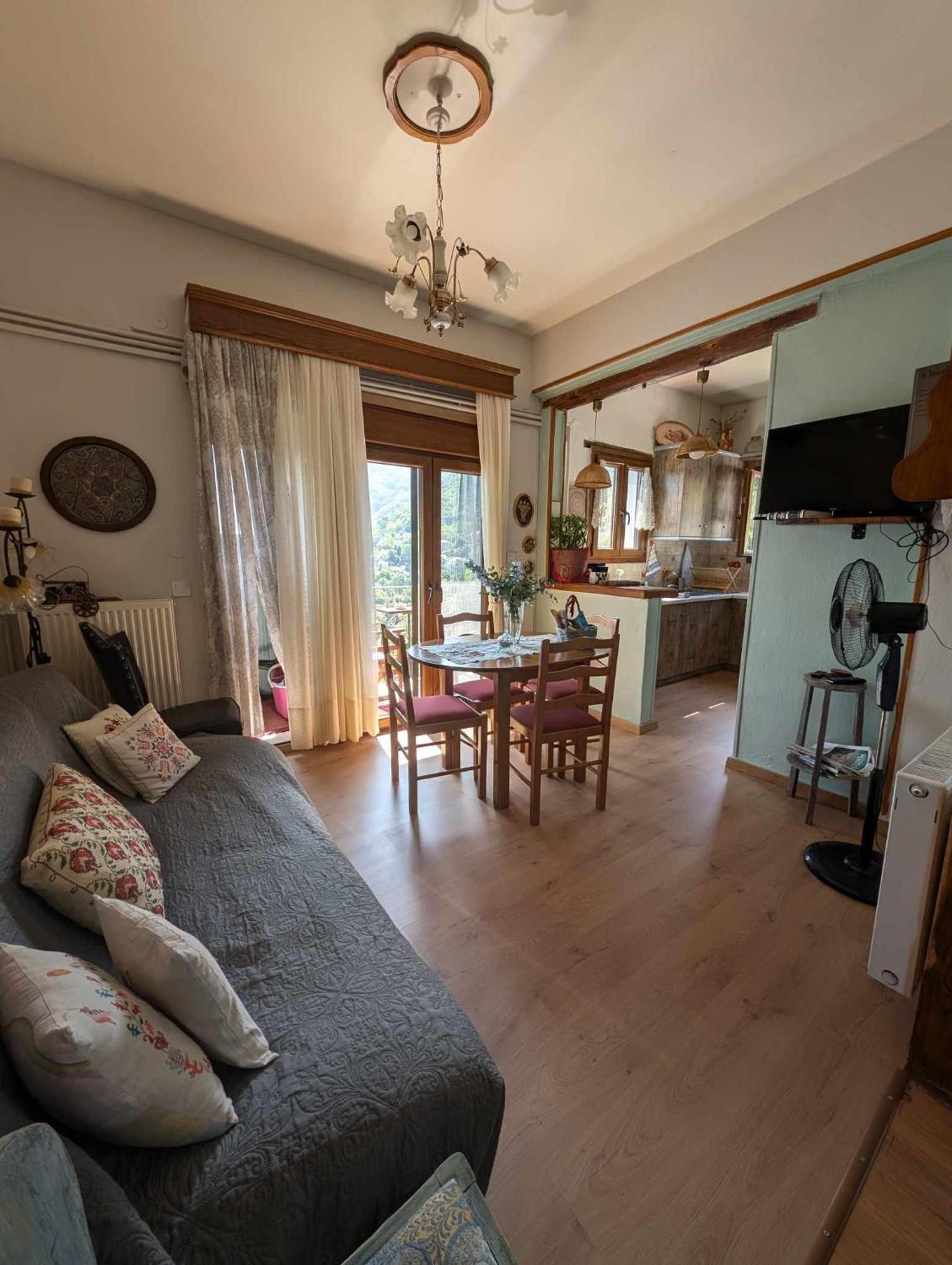 μπαλκόνι του αιγαίου/ Aegean Balcony Apartment Tsagarada